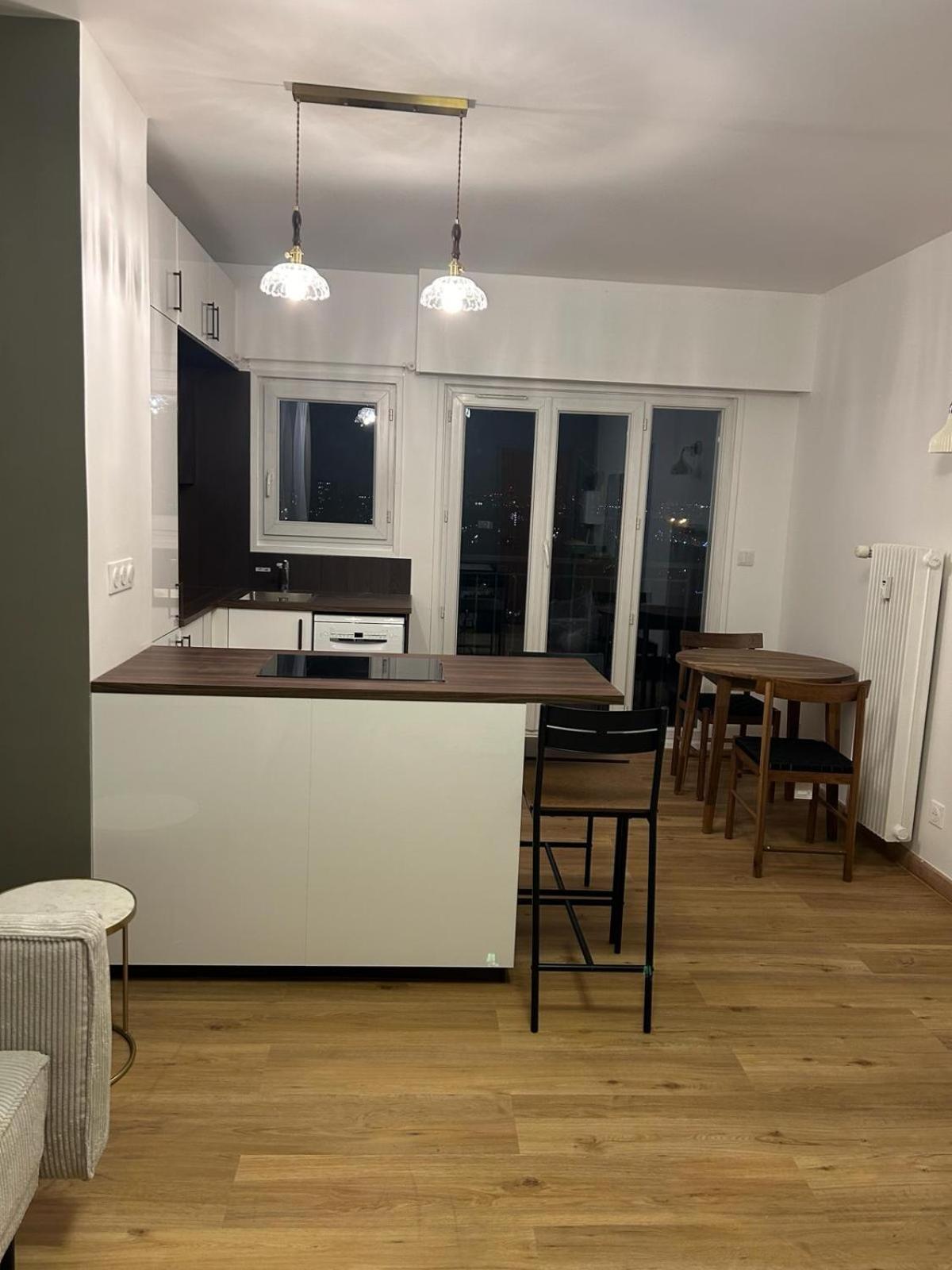 Belle Vue Apartment *